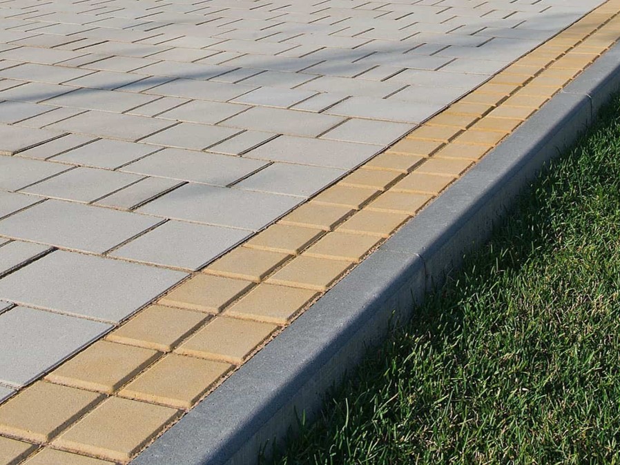 Продажа тротуарного бордюра в Лебяжьем